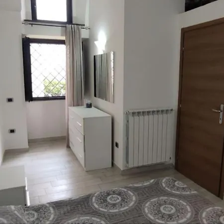 Pompei Casa Vacanza Priscus Lll * 스카파티